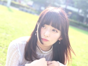 DXLIVE�̗L���`���b�g�ɏo�����Ă���ppHINA3