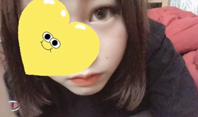 DXLIVE�̗L���`���b�g�ɏo�����Ă���FloresLily����2