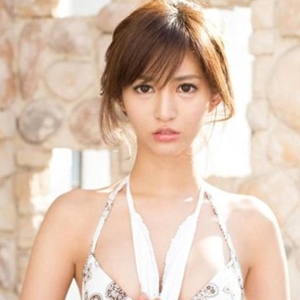 dxliveに出演したav女優の麻生希