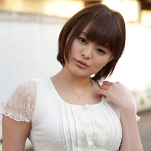 DXLIVE(デラックスライブ)に出演したAV女優一覧!