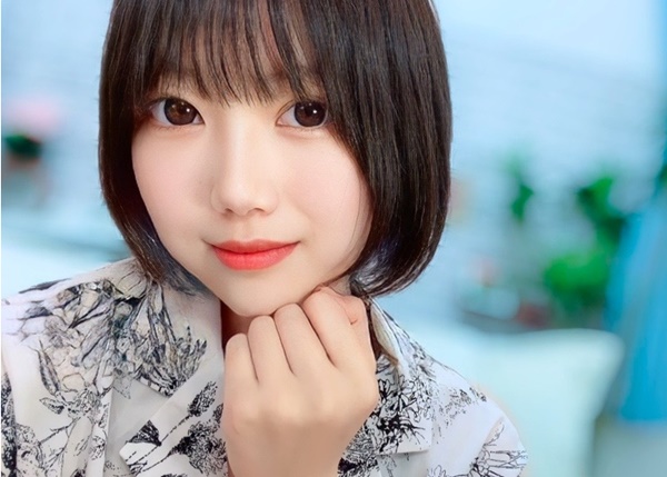 dxliveに出演中のチャットレデイaoixoxoqちゃんその2