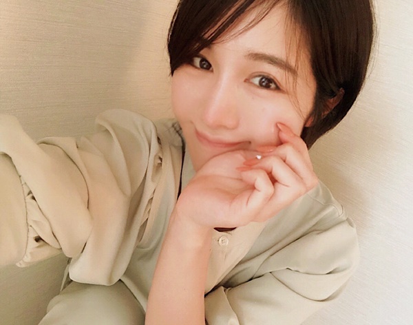 dxliveに出演中のチャットレディain0unoちゃんその2